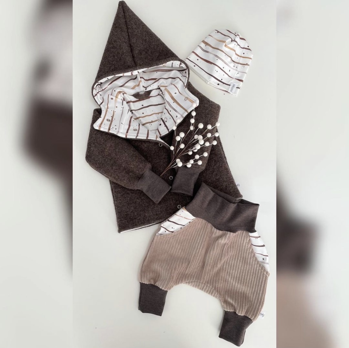 20200707_230053 1200x1500